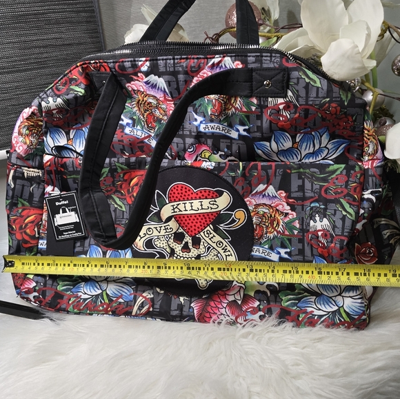 Ed Hardy Tattoo Skull Heart Print Duffel Bag Rhinestone Patch  Carry On New - Picture 3 of 8